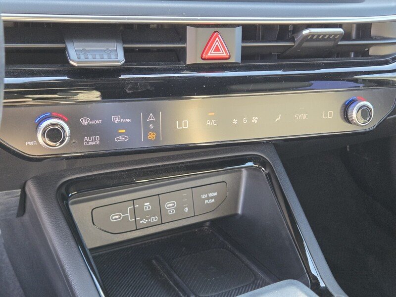 Used 2025 Aurora Black KIA GT-LINE AUTO FWD image 21