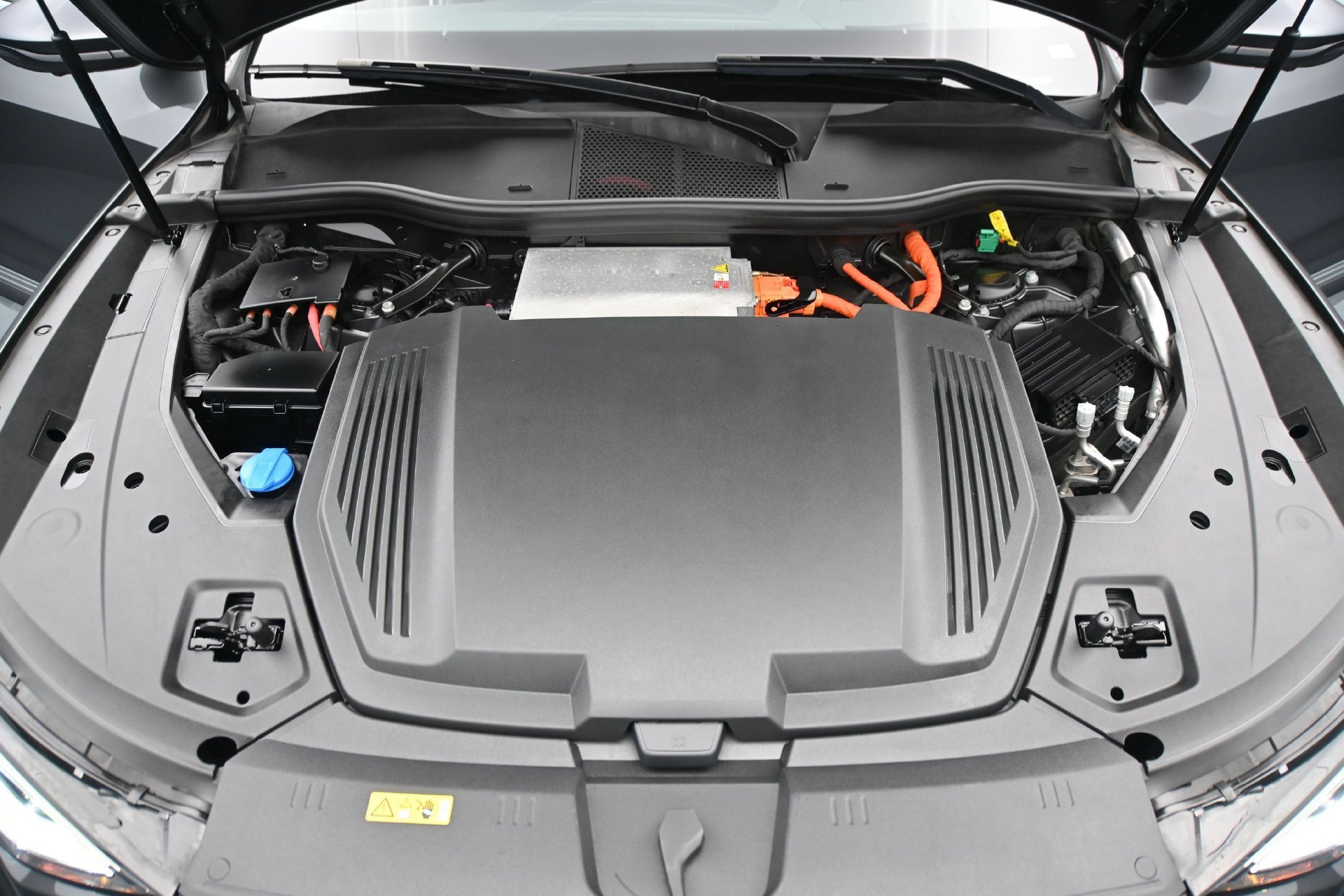 Used 2019 Daytona Gray Pearl Audi Prestige image 31