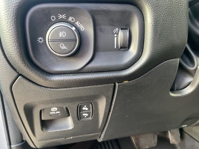 Used 2022 Silver Ram Big Horn/Lone Star image 18
