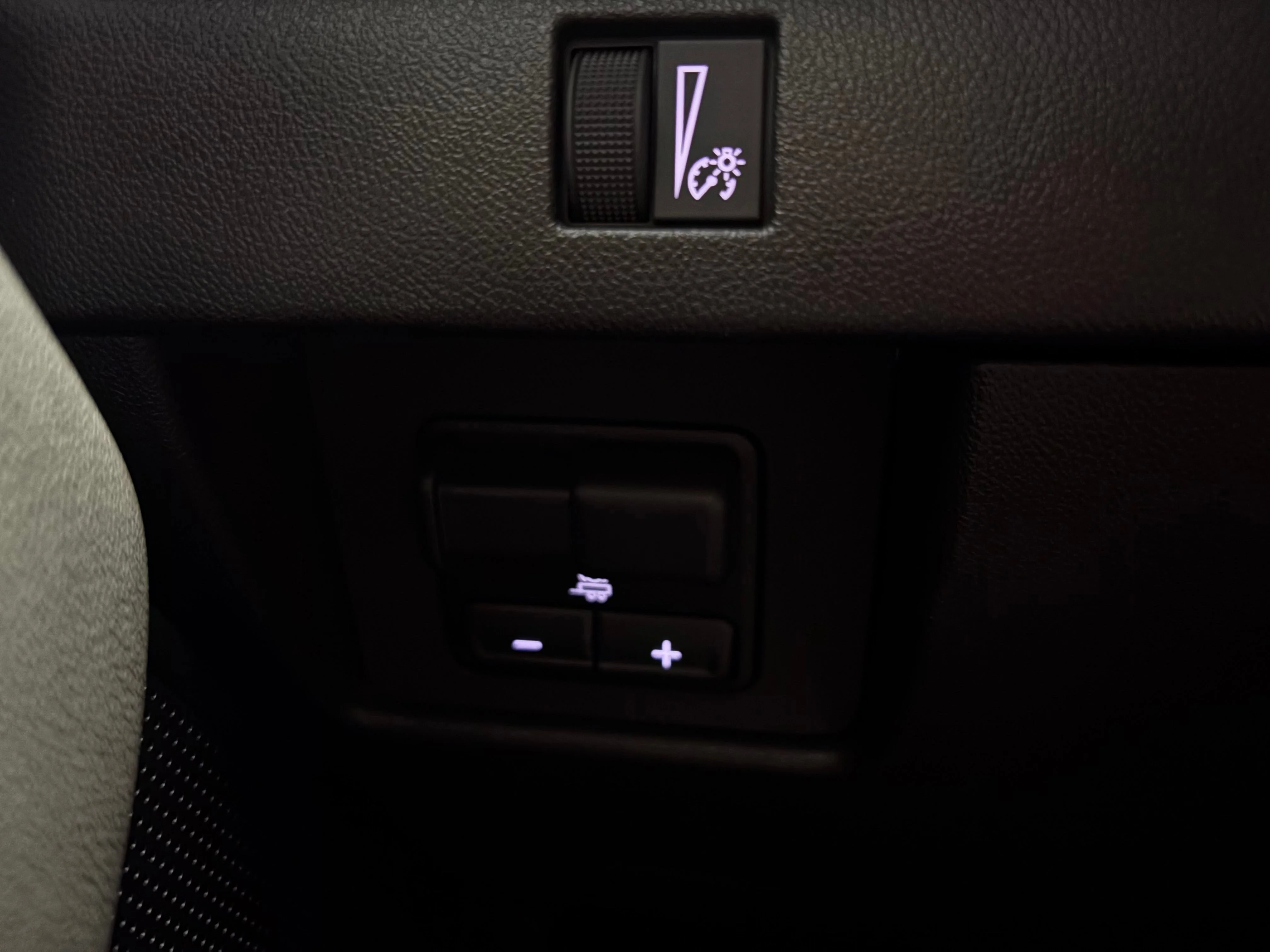Used 2025 Sterling Gray Metallic Chevrolet ZR2 image 22