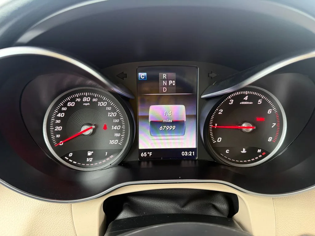 Used 2019 Black Mercedes-Benz GLC 300 image 5
