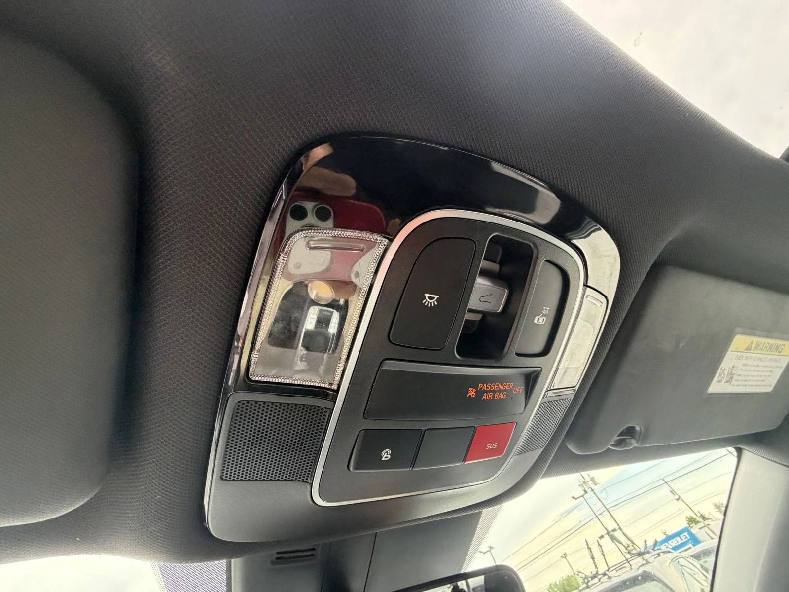 Used 2022 Ice White Hyundai SEL Premium image 17