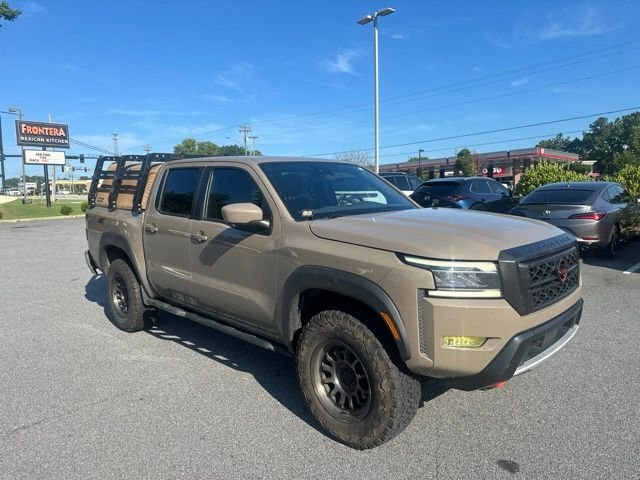 Used 2022  Nissan PRO-4X image 9