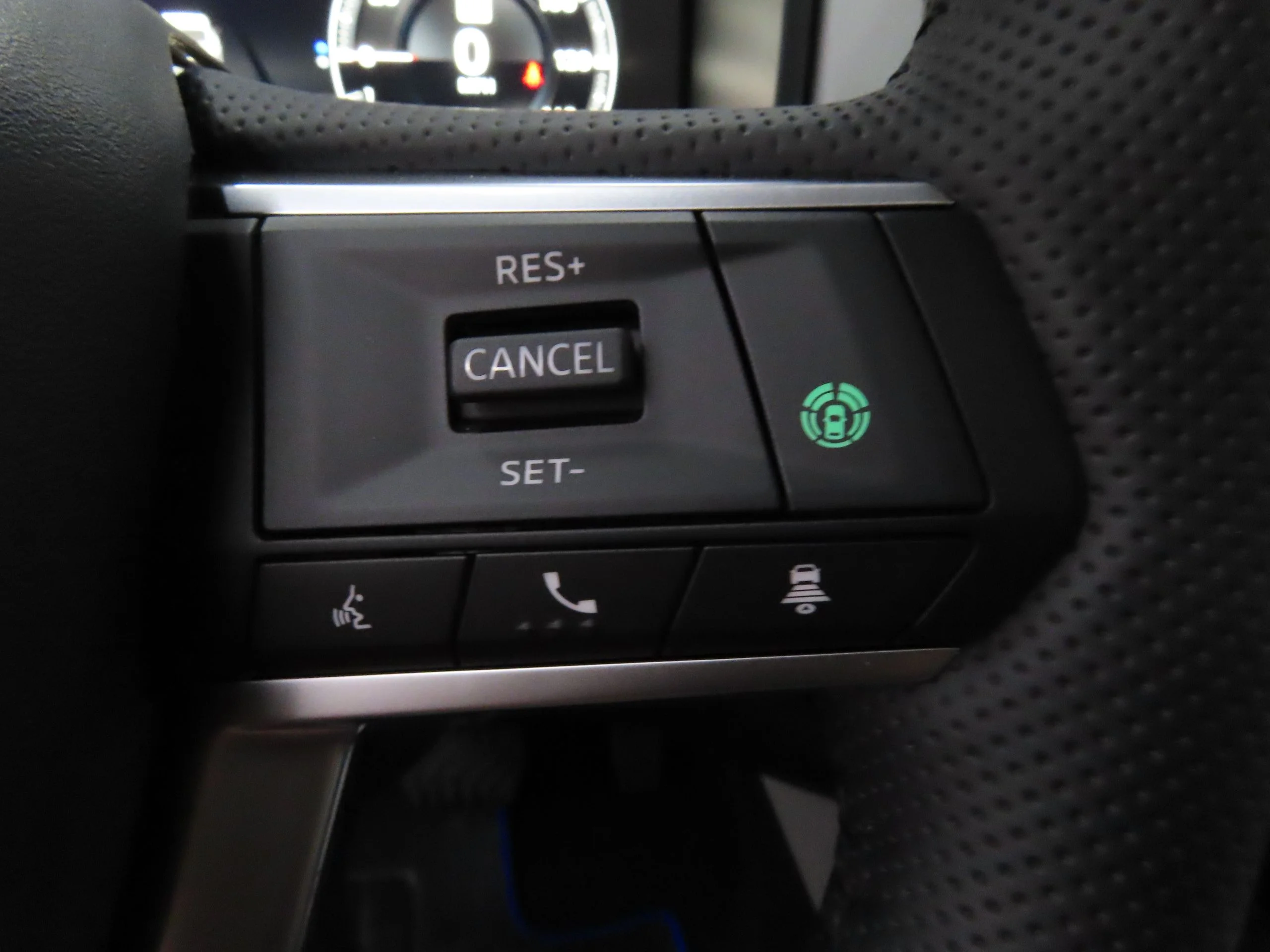 2025 Mitsubishi Outlander Plug-in Hybrid SEL - Photo 13