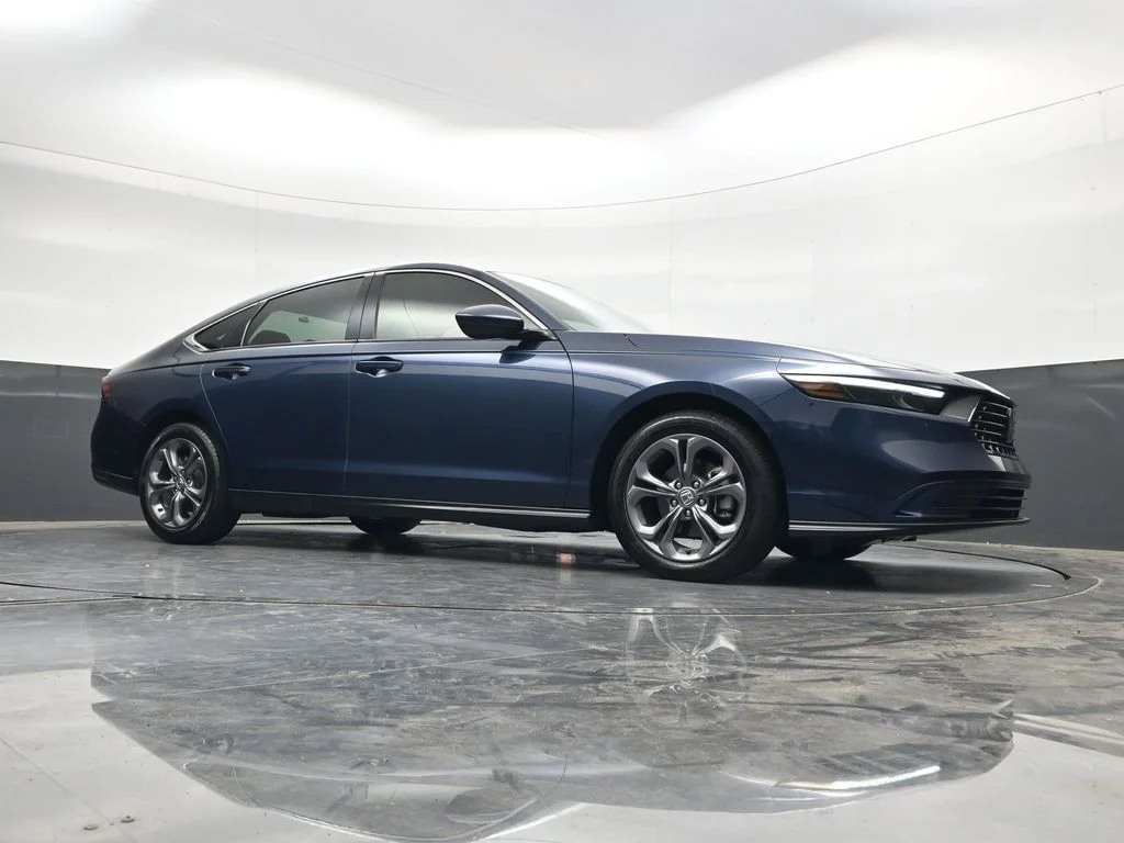 Certified Used 2024 Canyon River Blue Metallic Honda EX image 25