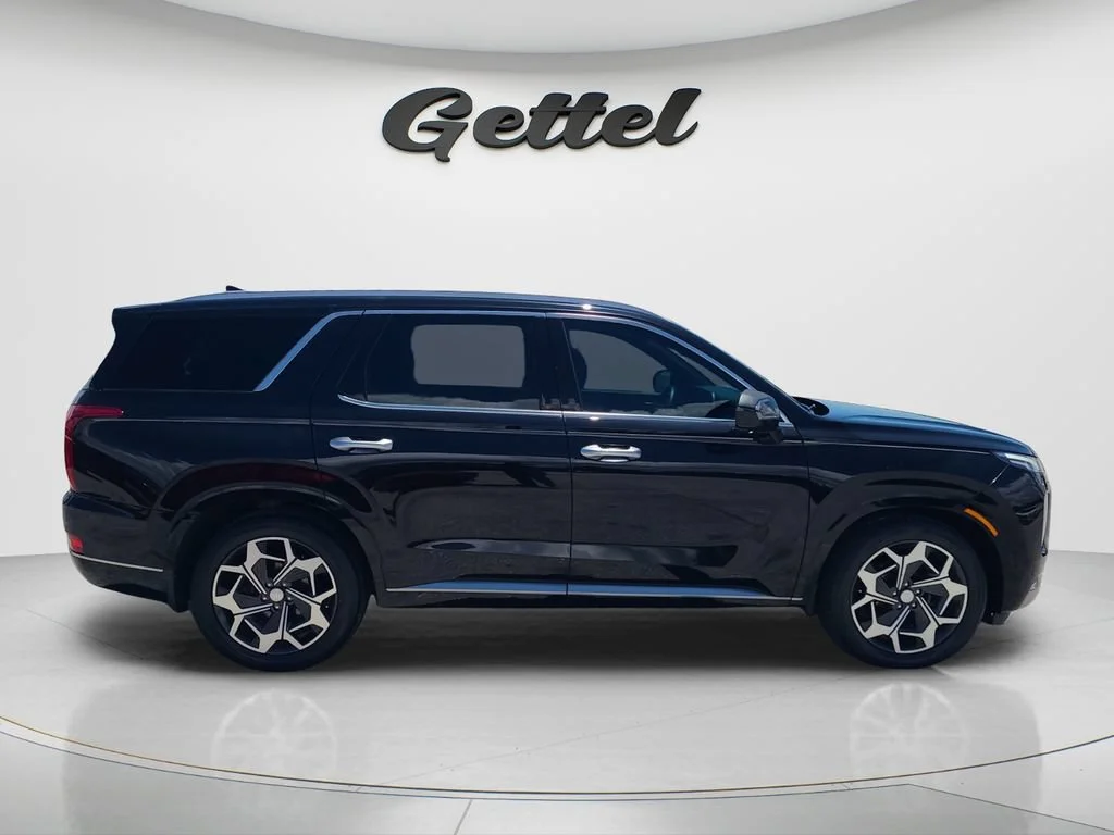 Used 2022 Black Hyundai Calligraphy image 4