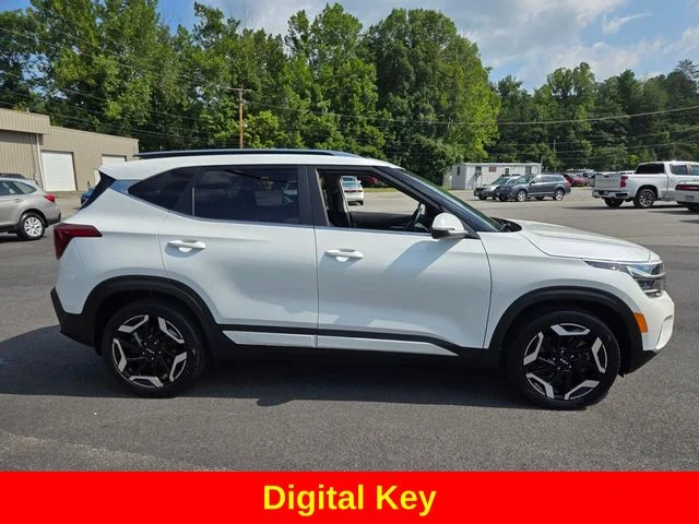 Used 2024 White Kia SX image 10