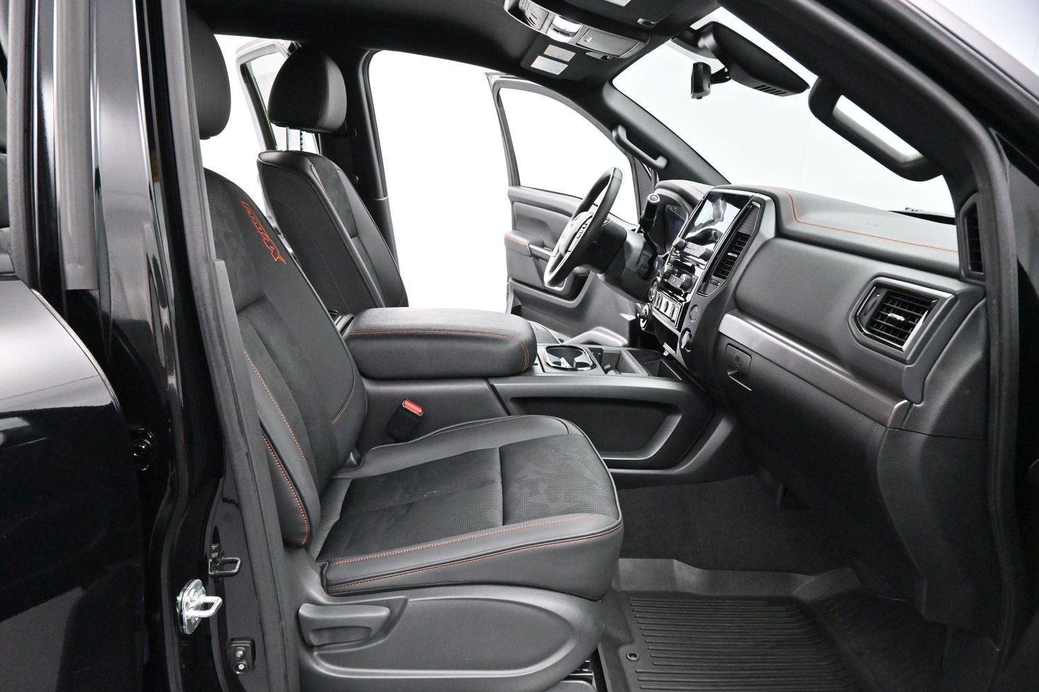 Used 2024 Super Black Nissan PRO-4X image 31
