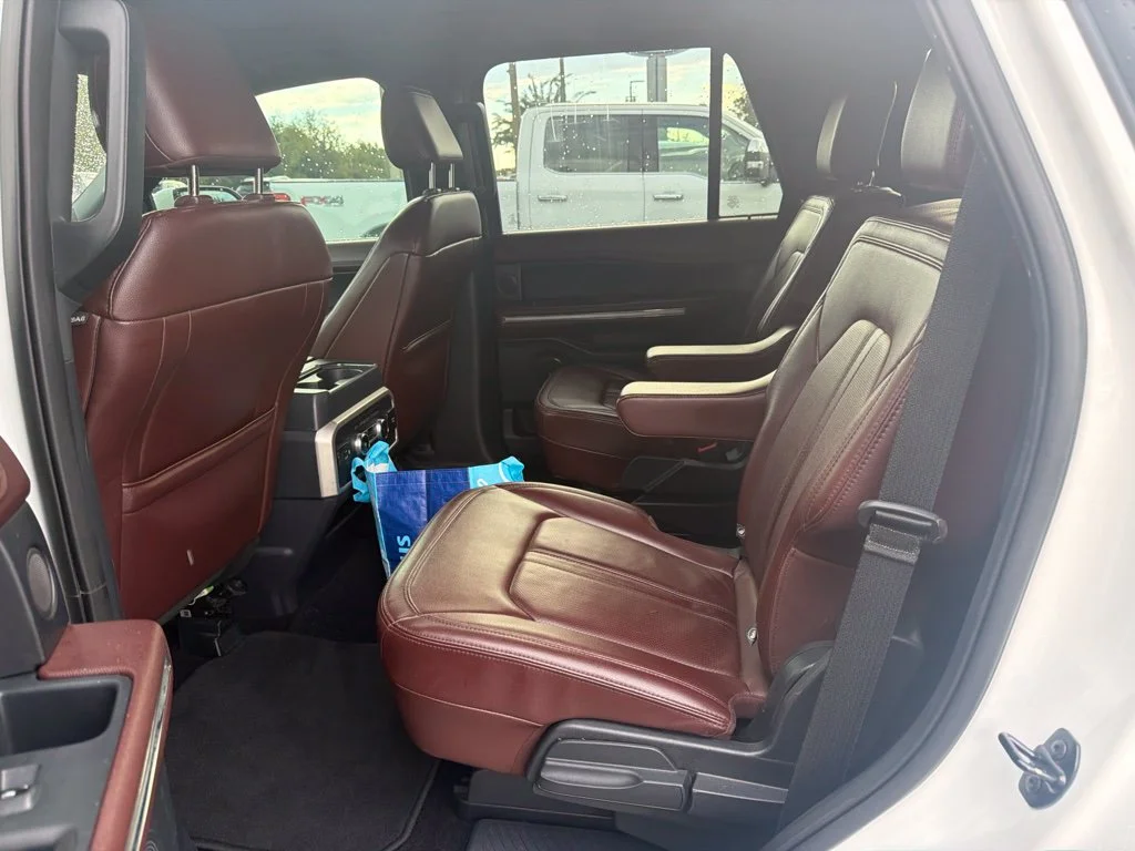 Used 2022 White Ford Limited image 7