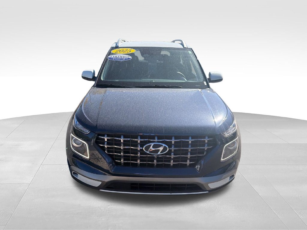 Used 2025 White Hyundai Limited image 8