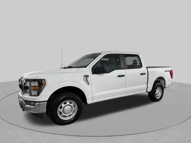 Used 2023 White Ford XLT image 4