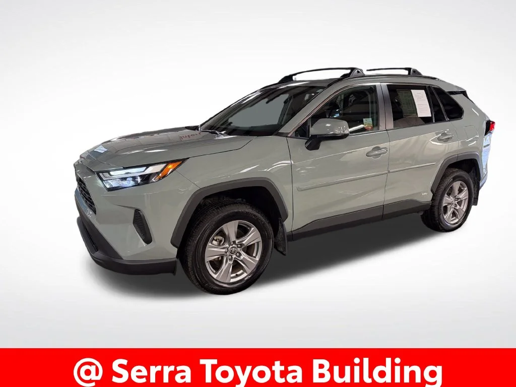 Certified Used 2023  Toyota XLE image 1