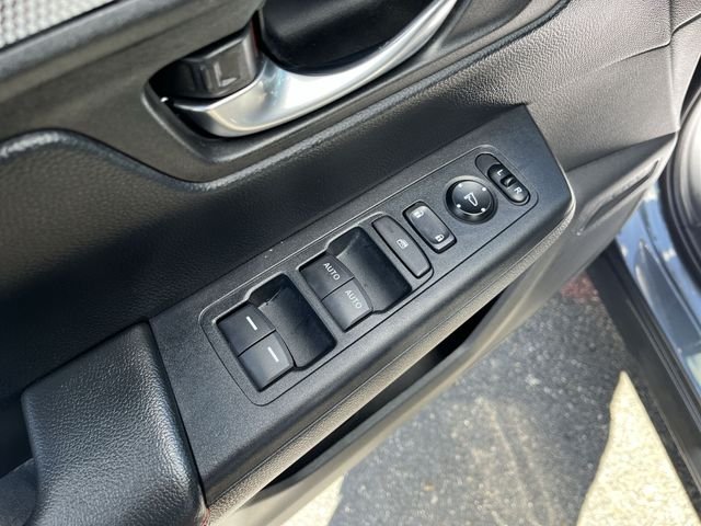 2025 Honda CR-V Sport - Photo 17