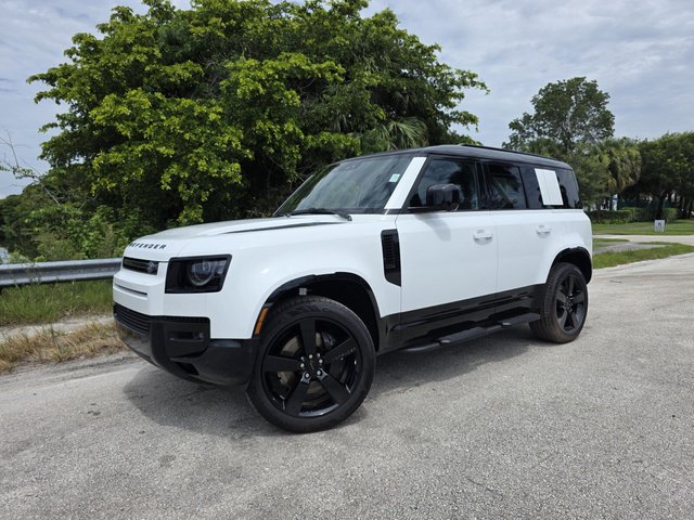 2026 Land Rover Defender 110 P400 X-Dynamic SE