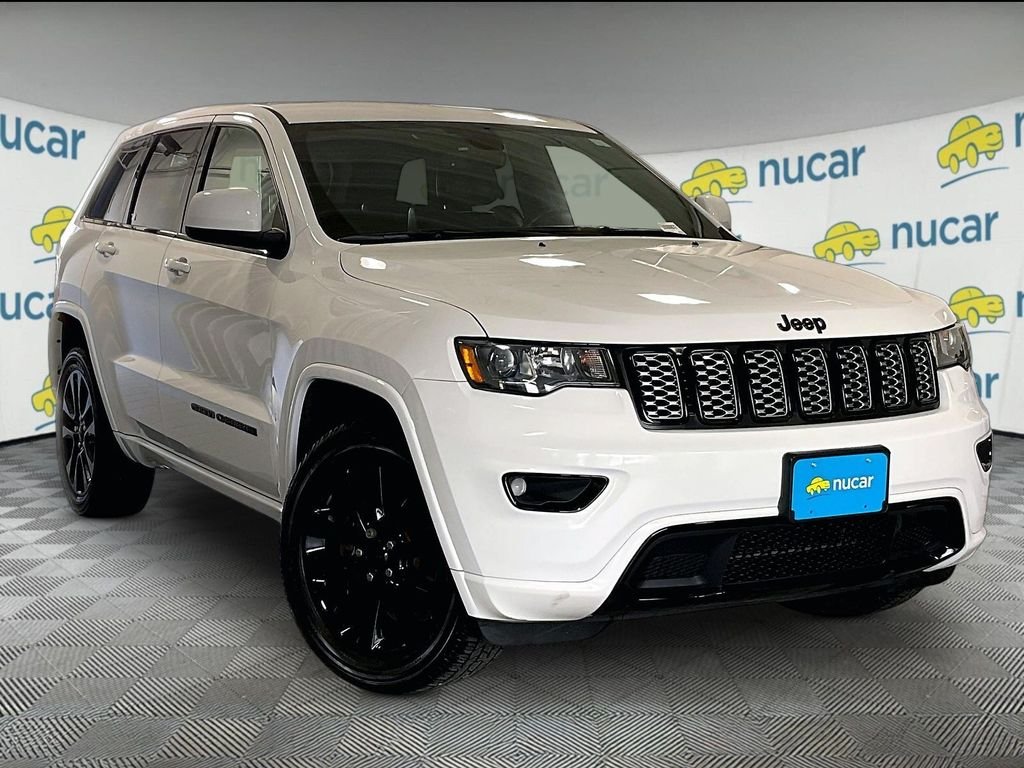 Used 2018 White Jeep Altitude image 1