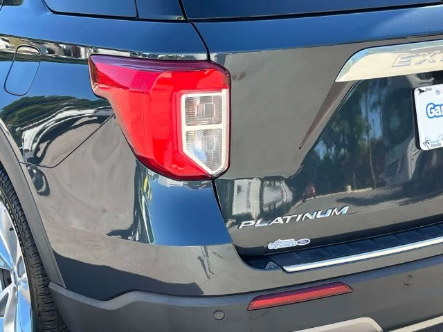 Certified Used 2022 Blue Metallic Ford Platinum image 10