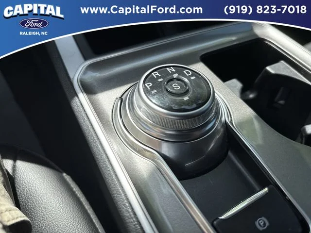 Used 2023 Black Ford SEL image 31