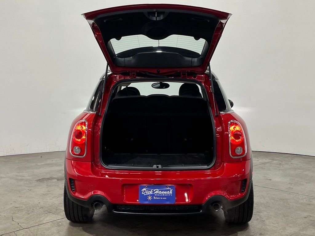 Used 2016 Red MINI Base image 12