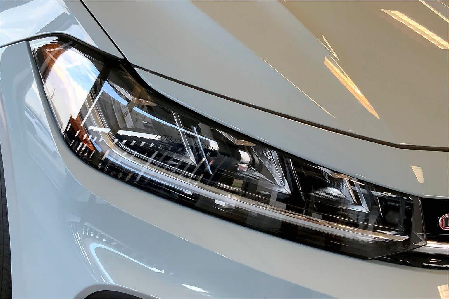 New 2026 Monument Gray w/Deep Black Roof Volkswagen Autobahn image 11