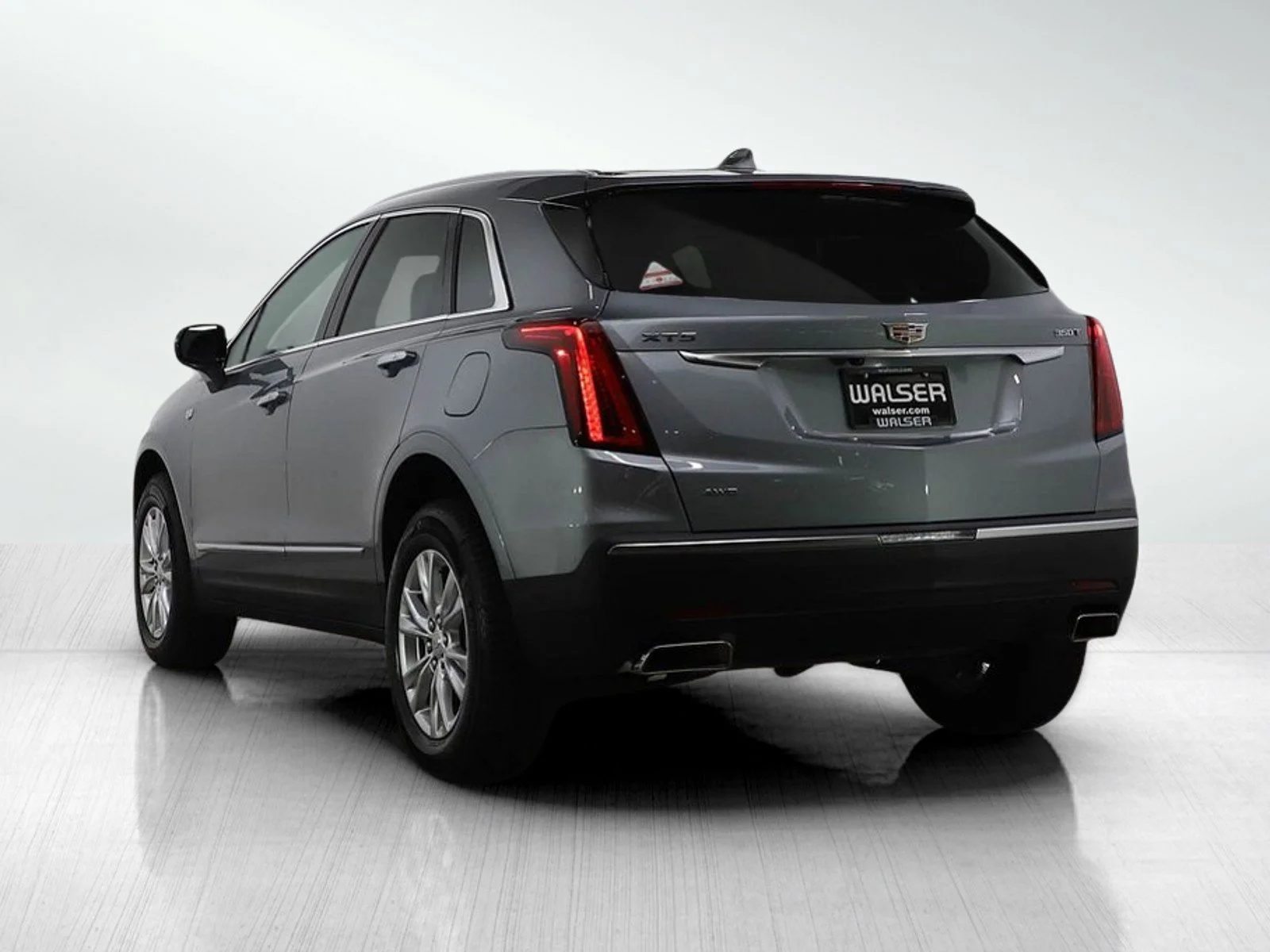 Used 2025 Gray Cadillac Luxury image 4