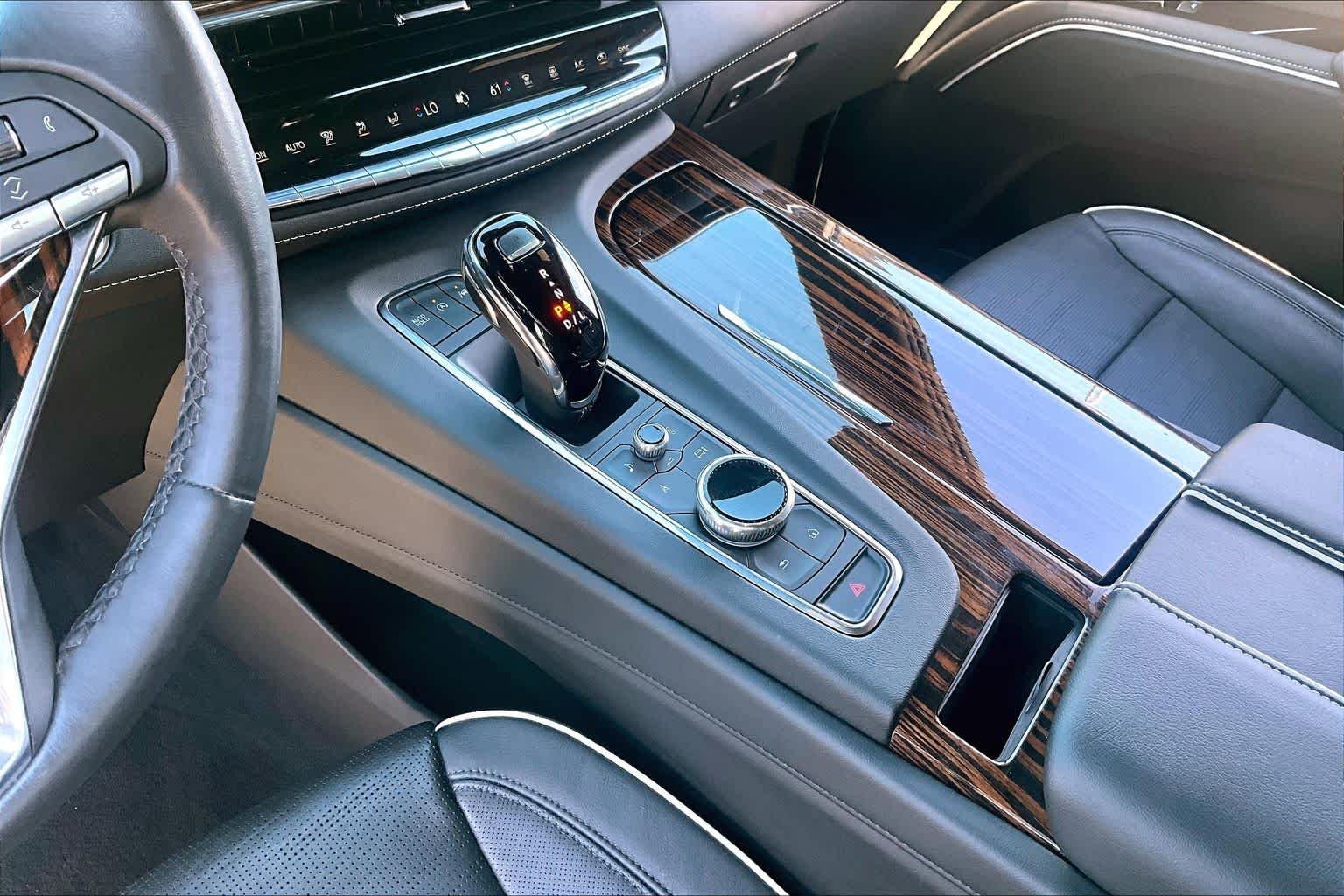 Used 2023 BLACK RAVEN Cadillac RWD Premium Luxury image 17