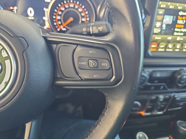 Used 2022 Green Jeep Sport image 18