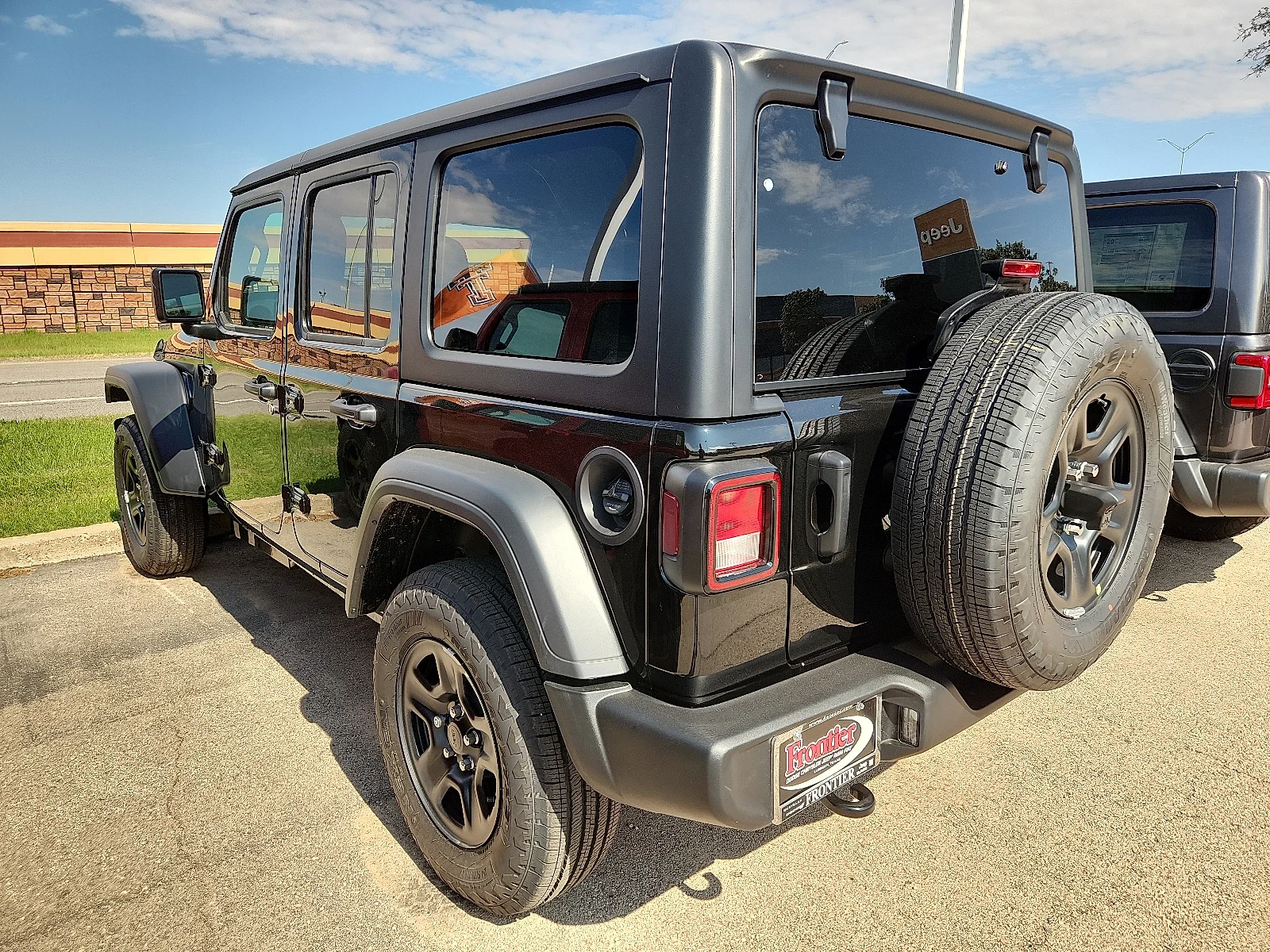 New 2027 Black Clear-Coat Paint Jeep 4-DOOR SPORT image 2