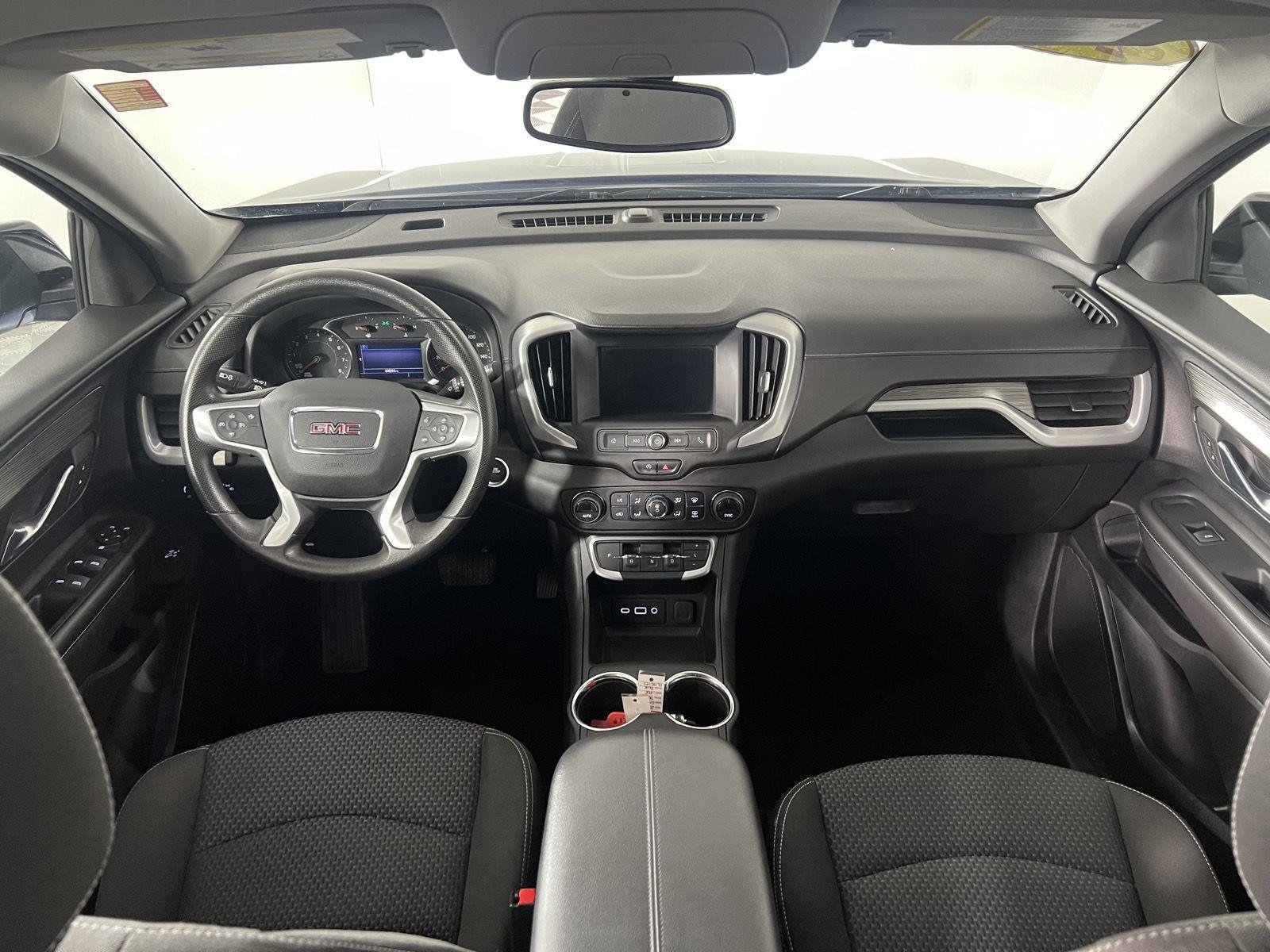 Used 2023 Marine Metallic GMC SLE image 32