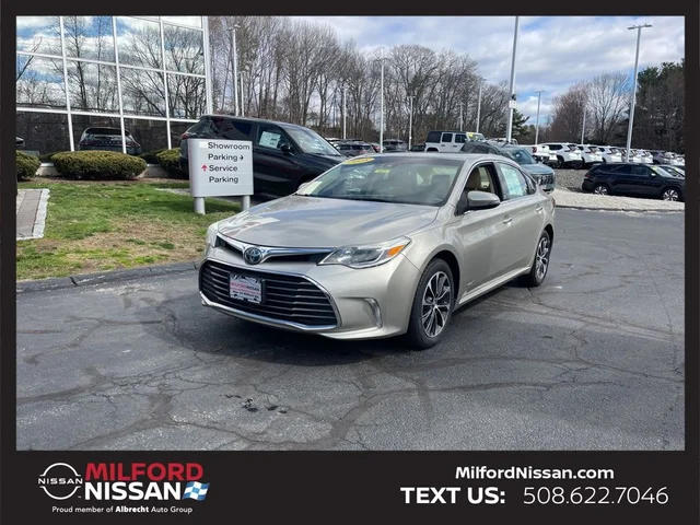 2018 Toyota Avalon Hybrid XLE Premium