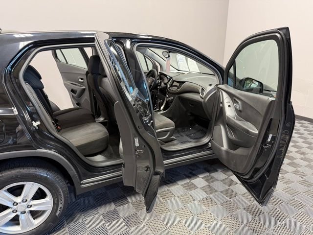 Used 2019 Black Metallic Chevrolet LS image 22