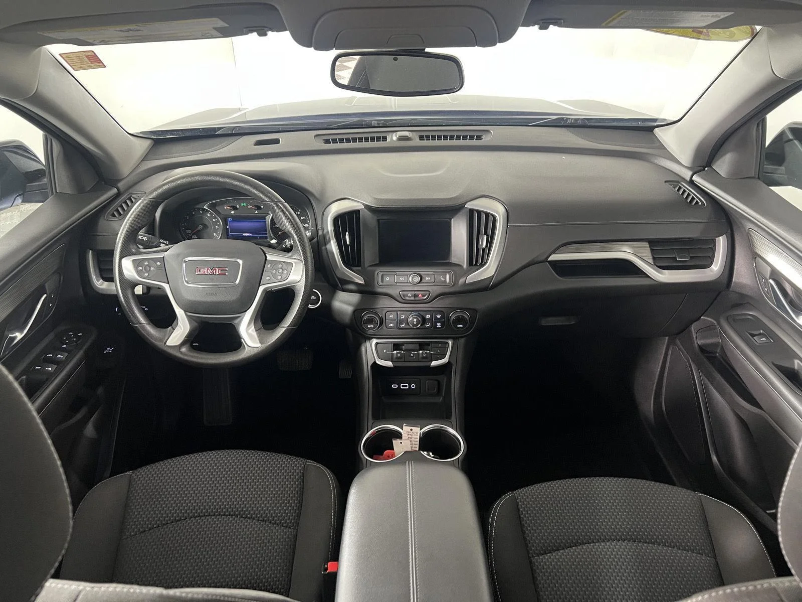 Used 2023 Marine Metallic GMC SLE image 32