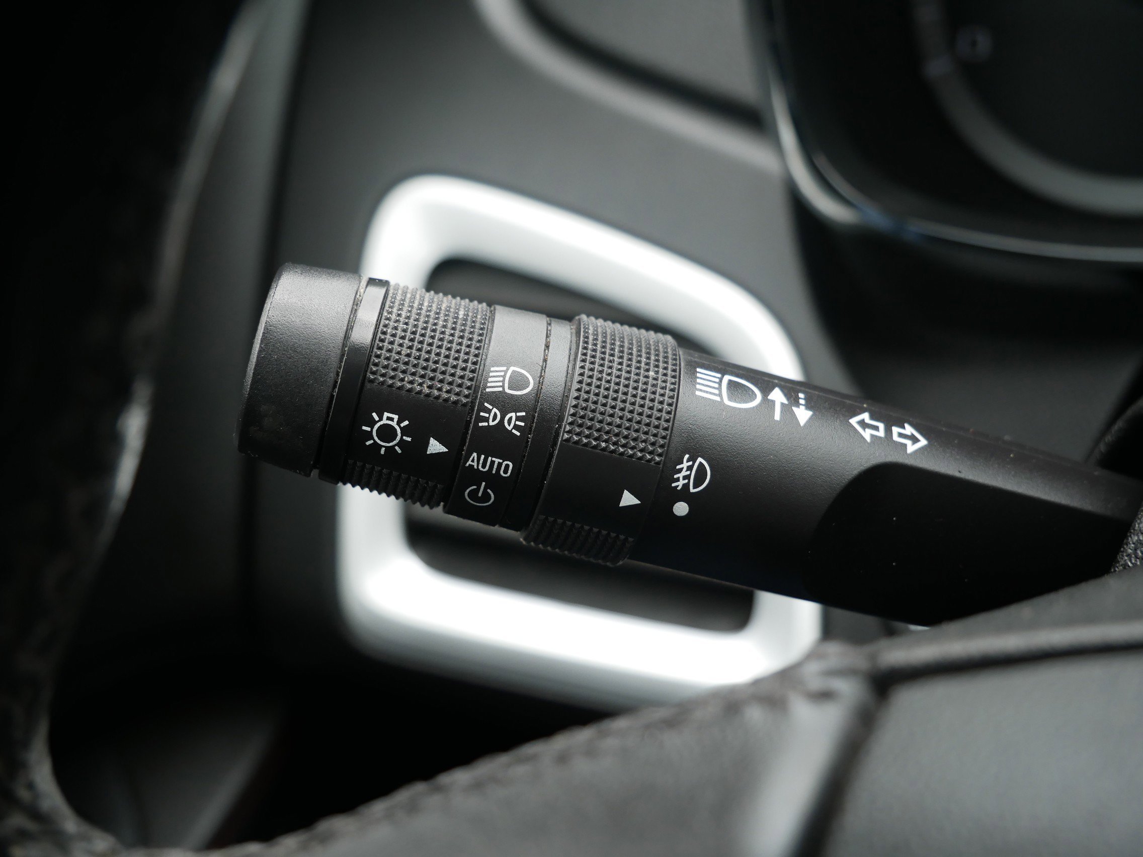 Used 2010 Onyx Black GMC SLT-2 image 19