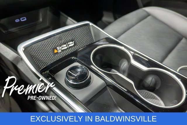 Used 2026 Summit White Chevrolet LT image 24