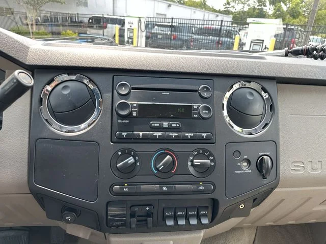 Used 2008 Silver Ford XLT image 18