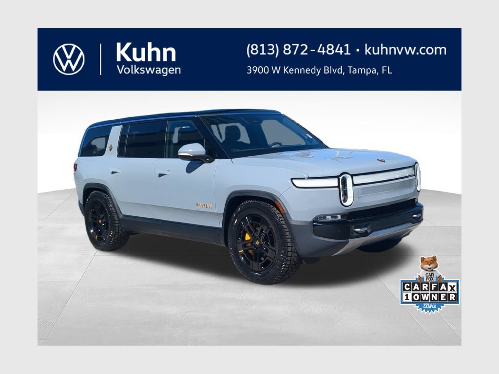 2024 Rivian R1S Adventure