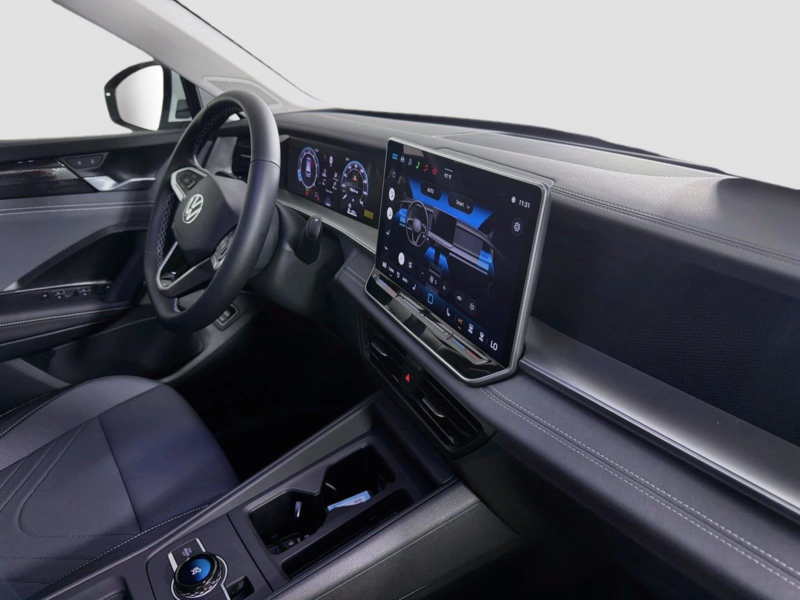 New 2026 Pure White Volkswagen SE image 27