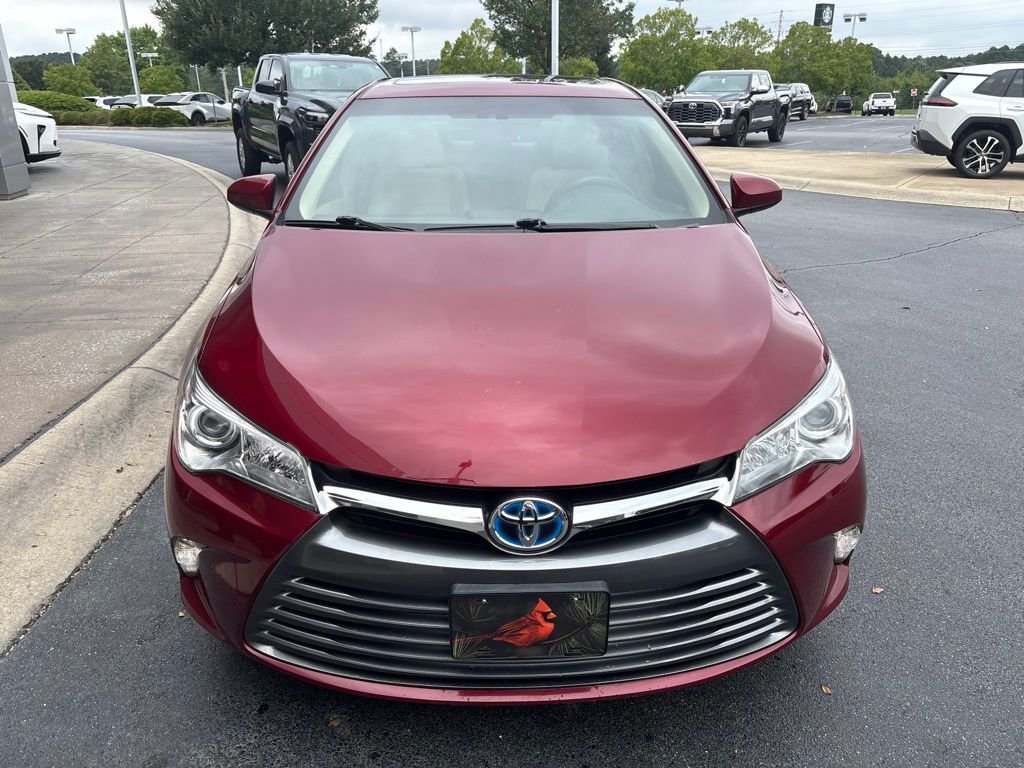 Used 2017  Toyota XLE image 6