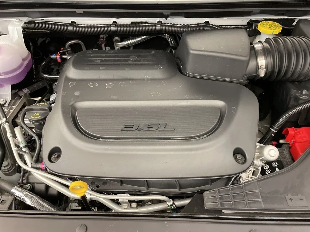 New 2026 White Chrysler Limited image 21