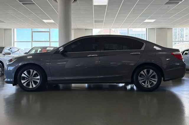Used 2015 Modern Steel Metallic Honda LX image 10