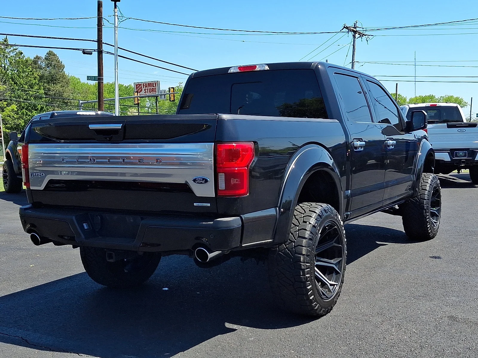 Used 2019 Agate Black Metallic   Um Ford Limited image 10
