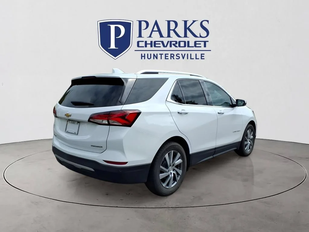 Used 2023 SUMMIT WHITE Chevrolet Premier image 34