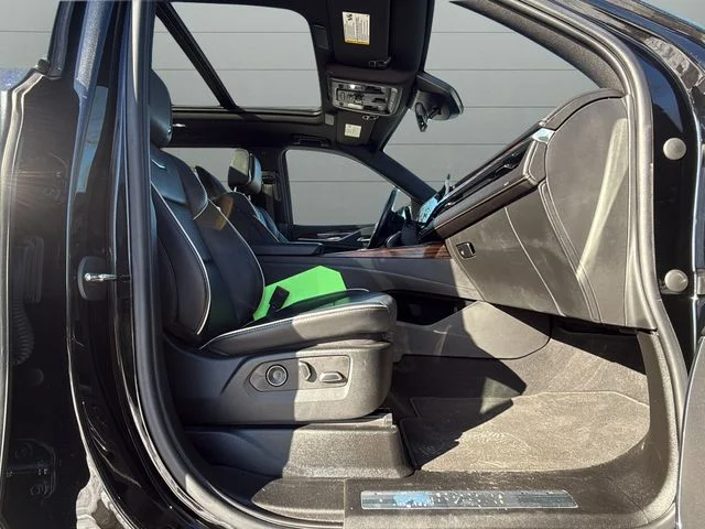 Used 2021 Black Cadillac Premium Luxury image 11
