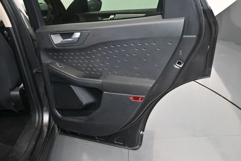 Used 2020 Gray Ford SE image 13