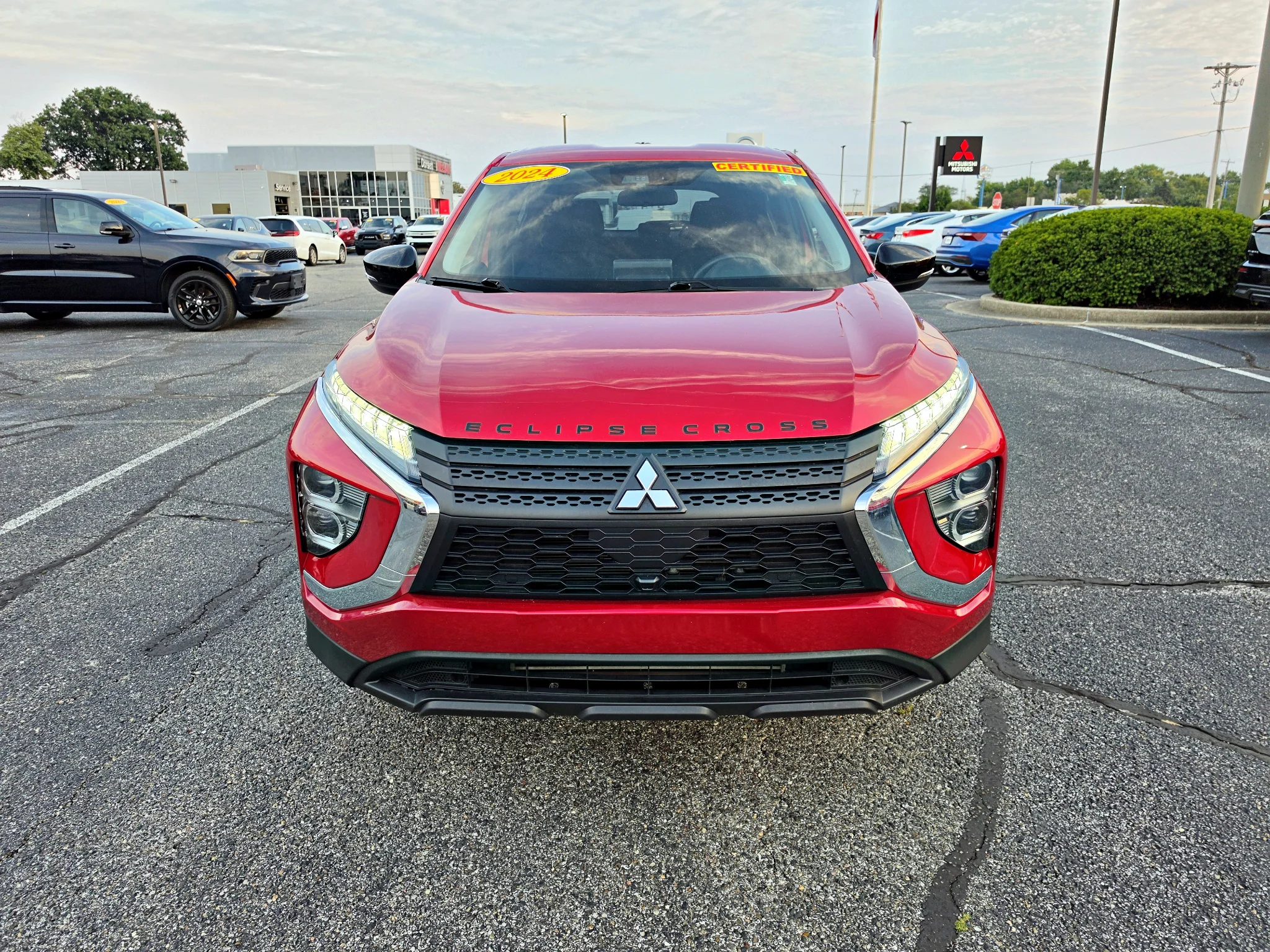 Used 2024 Red Diamond Mitsubishi LE image 2