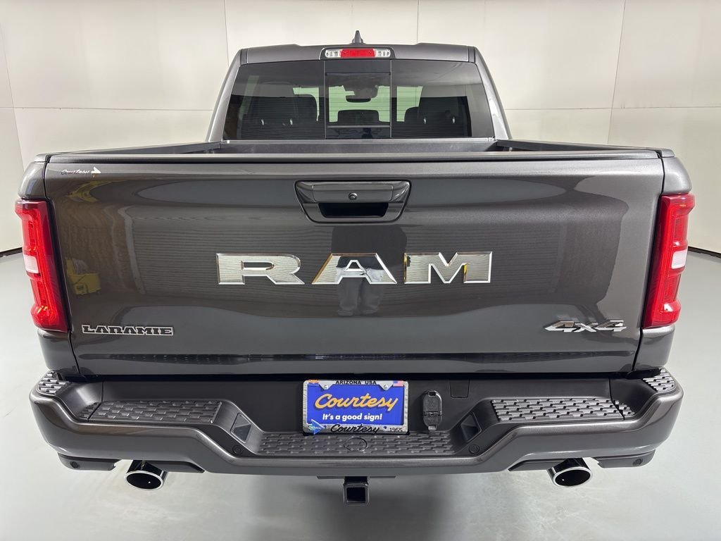 New 2026 Granite Crystal Metallic Clear-Coat Exterior Paint RAM Laramie image 7