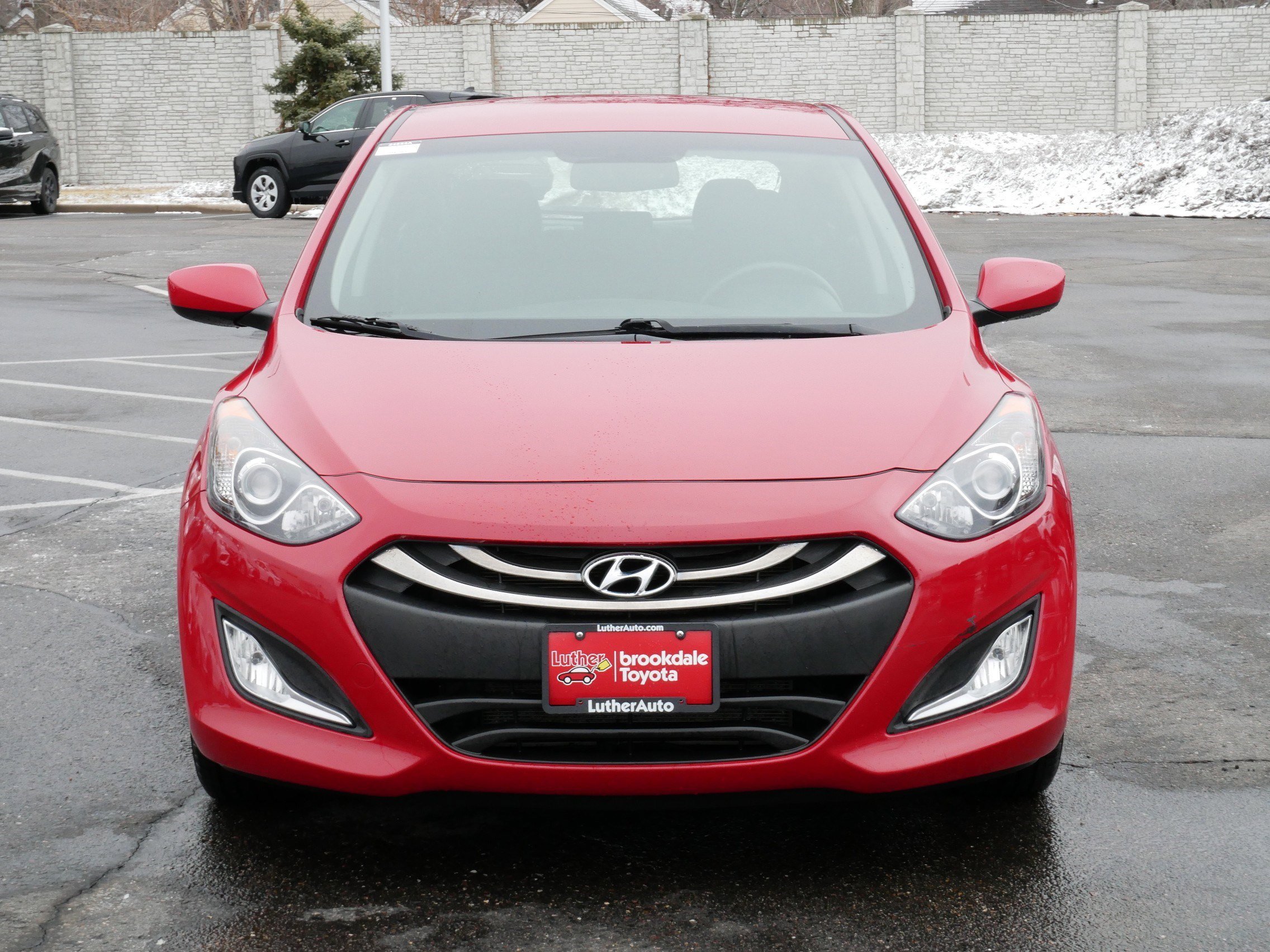Used 2013 Hyundai Elantra GT Base with VIN KMHD35LE3DU111682 for sale in Minneapolis, MN