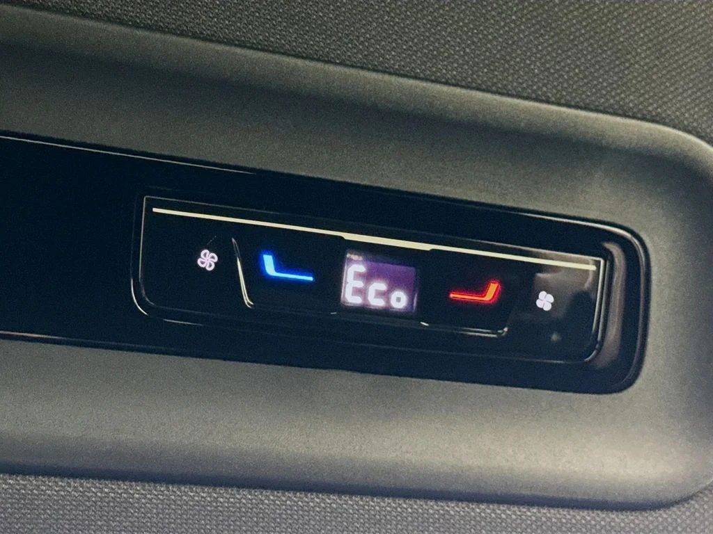 2025 Volkswagen ID. Buzz PRO S - Photo 16
