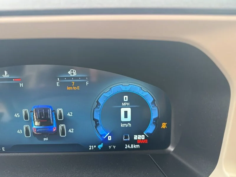 New 2025 Desert Sand Ford Big Bend® image 32