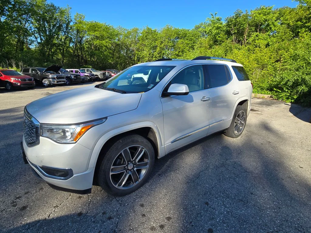 Used 2019 GMC Acadia Denali with VIN 1GKKNXLSXKZ263003 for sale in Kansas City