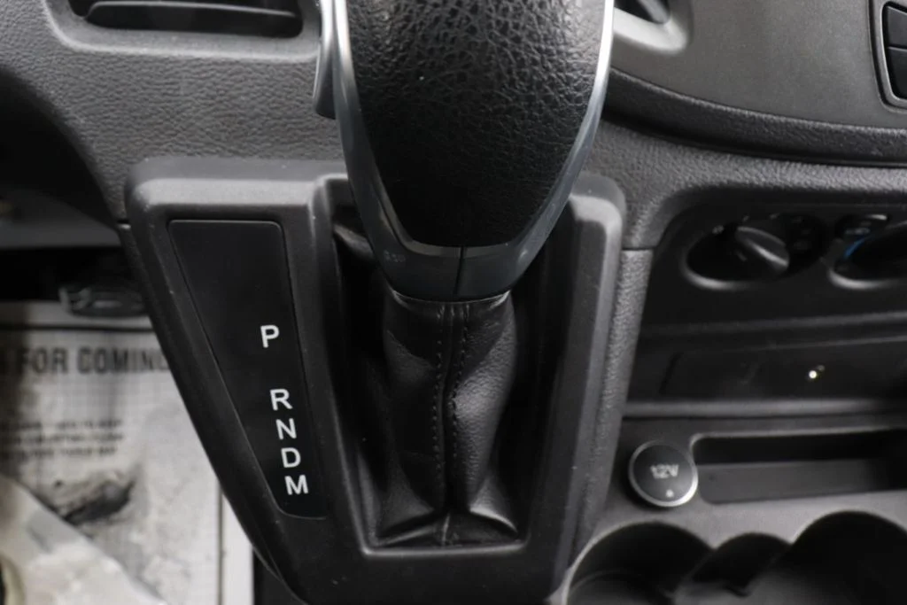 Used 2015 White Ford Base image 25